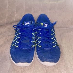 Mens Nike Flex Fury 2 size 8 - Gently used - Royal Blue